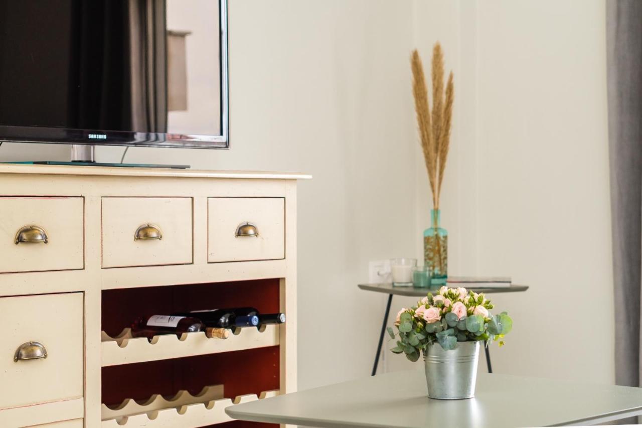Sissy Apartment Кьятон Экстерьер фото